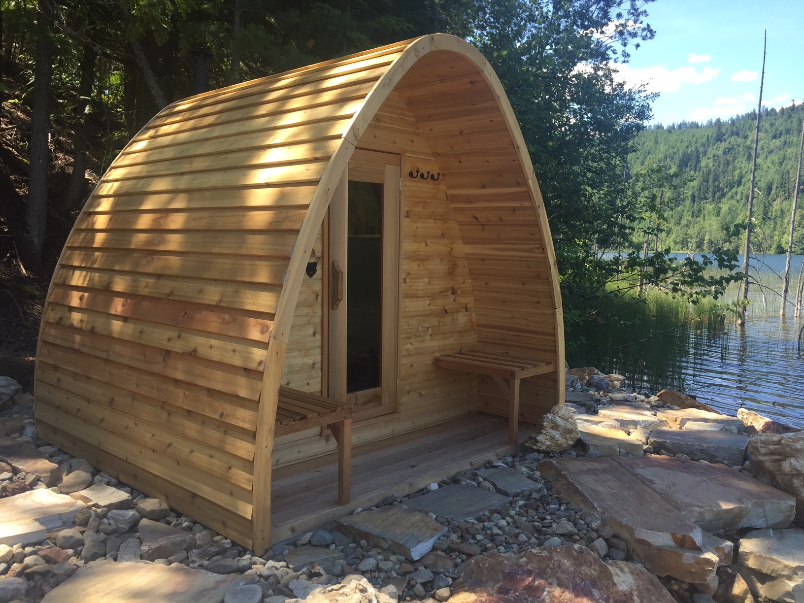 POD sauna ticra outdoor beschikbaar in red cedar, thermowood en grenen houtsoorten